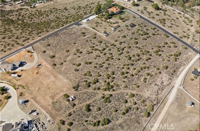  Land for Sale in Agua Dulce, California