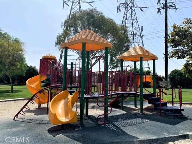 Detail Gallery Image 55 of 62 For 8972 Pebble Beach Cir, Westminster,  CA 92683 - 3 Beds | 3 Baths