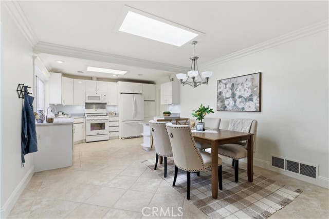 Detail Gallery Image 7 of 32 For 26491 Montecito, Mission Viejo,  CA 92691 - 4 Beds | 2 Baths