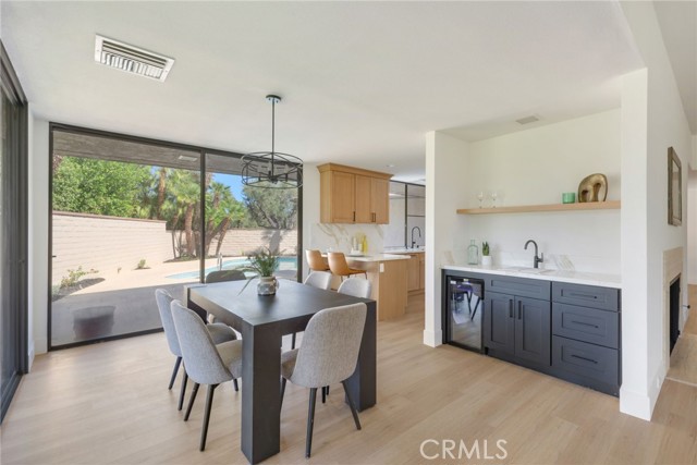 61 Cornell, Rancho Mirage CA: https://media.crmls.org/medias/9b606788-14df-4d64-8421-eb3569f46bee.jpg
