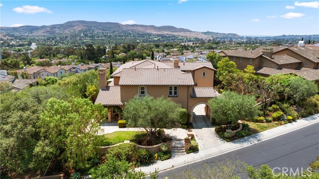 27502 Paseo Boveda, San Juan Capistrano CA: https://media.crmls.org/medias/9b608e3e-c728-4688-84ea-9d4eadf36d4d.jpg