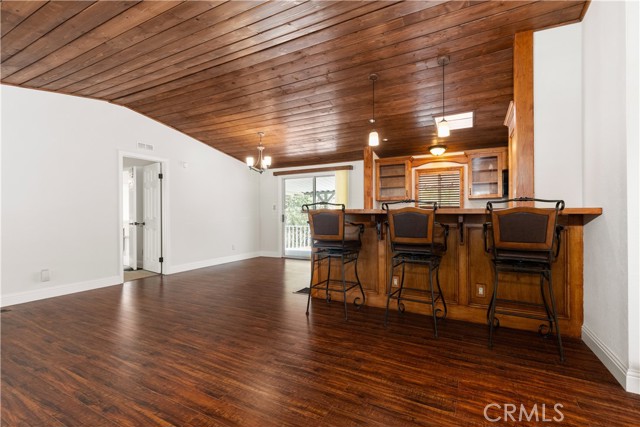 4250 Skylink Lane, Paso Robles CA: https://media.crmls.org/medias/9b614eaa-9936-4b1d-93d1-796148d601dd.jpg