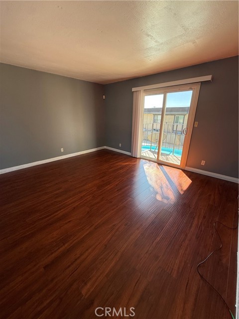 Detail Gallery Image 6 of 18 For 12835 10th #44,  Chino,  CA 91710 - 1 Beds | 1 Baths