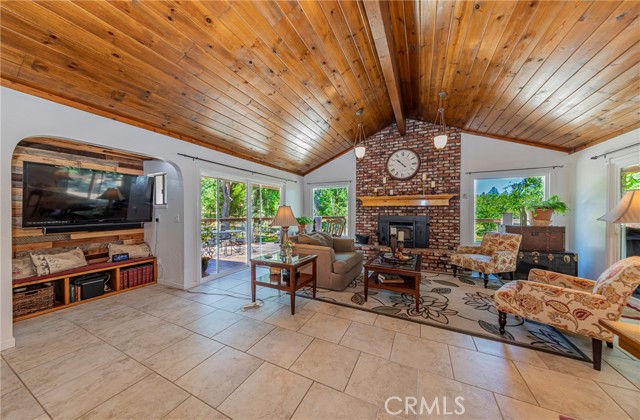 Detail Gallery Image 10 of 42 For 37130 Mudge Ranch Rd, Coarsegold,  CA 93614 - 5 Beds | 4 Baths