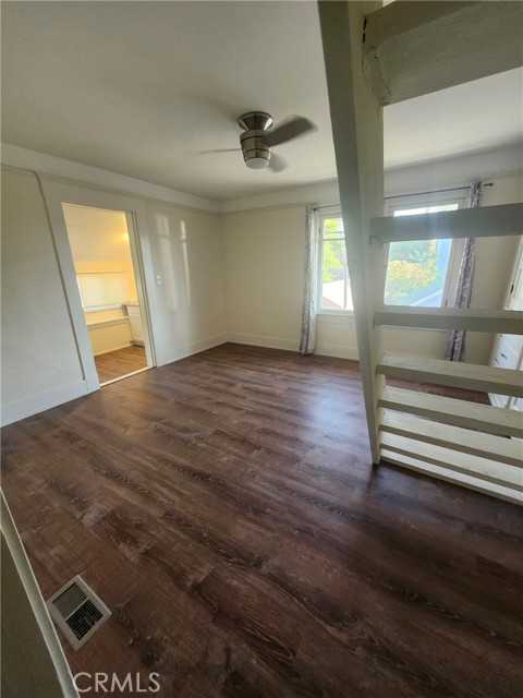 Detail Gallery Image 8 of 8 For 3857 Pine, Riverside,  CA 92501 - 4 Beds | 3 Baths