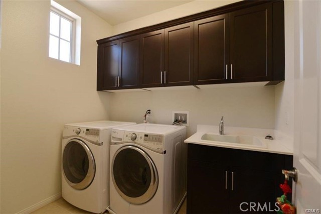 Detail Gallery Image 12 of 14 For 308 Bronze, Irvine,  CA 92618 - 4 Beds | 3 Baths