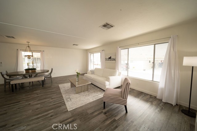 Detail Gallery Image 10 of 37 For 650 S Santa Fe Rd #304,  San Marcos,  CA 92078 - 2 Beds | 2 Baths
