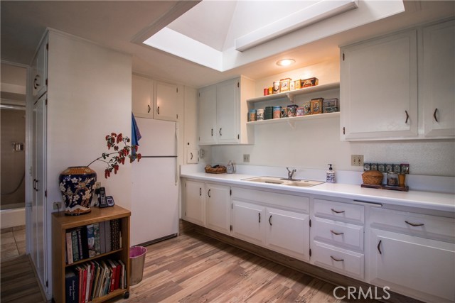 Detail Gallery Image 13 of 32 For 1442 Golden Rain Rd 50a,  Seal Beach,  CA 90740 - 2 Beds | 1 Baths