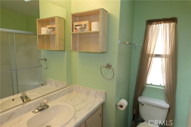 Detail Gallery Image 14 of 36 For 1701 S Thornburg St #108,  Santa Maria,  CA 93458 - 3 Beds | 2 Baths