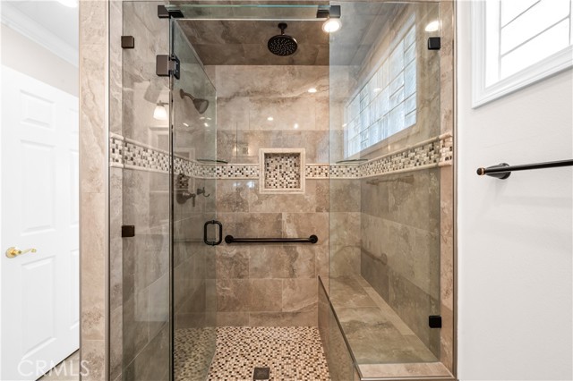 Image 27 of 56 For 6595 Jaluit Street