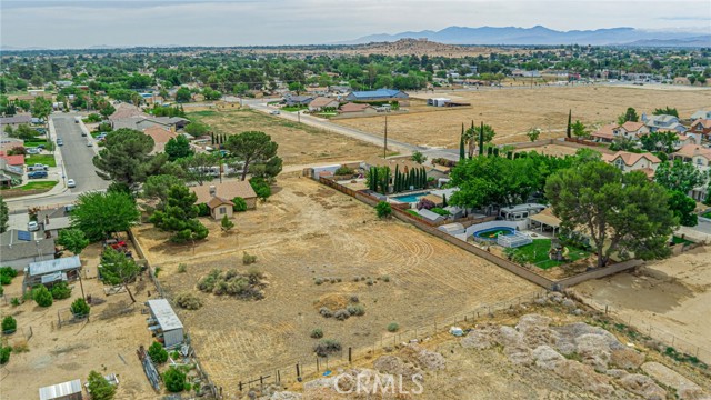 42631 51st W Street, Quartz Hill CA: https://media.crmls.org/medias/9b632e21-1f7a-40c2-b236-fb65afb37dcc.jpg