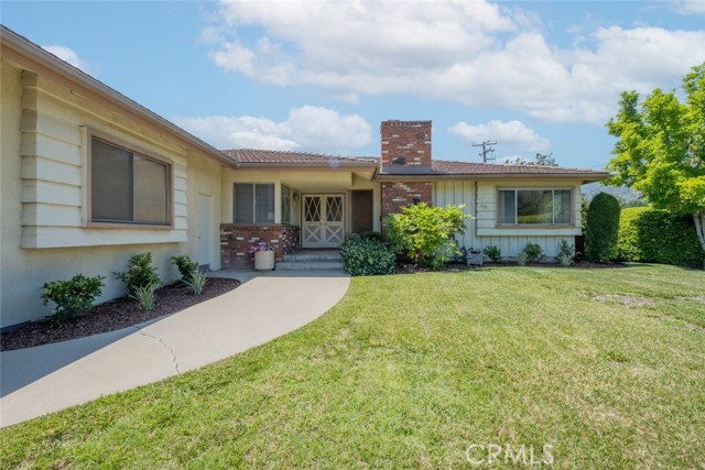 655 Fountain Springs Lane, Glendora CA: https://media.crmls.org/medias/9b634b36-1993-417f-9b2a-14f004f0077f.jpg