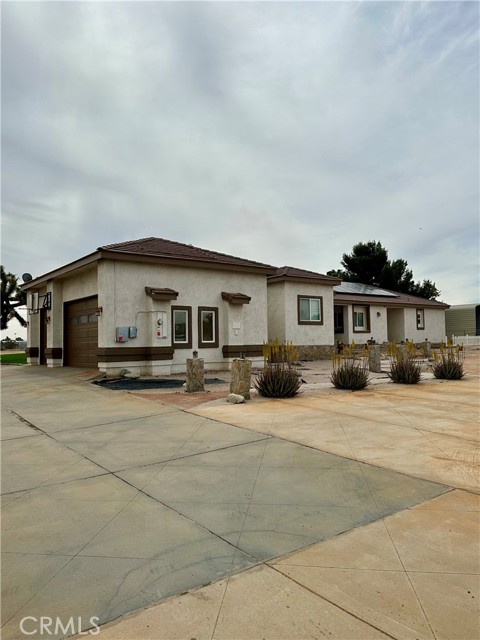 42500 20th Street West, Lancaster CA: https://media.crmls.org/medias/9b63e2bf-cc2e-441d-b4b0-6ff7723b41d4.jpg
