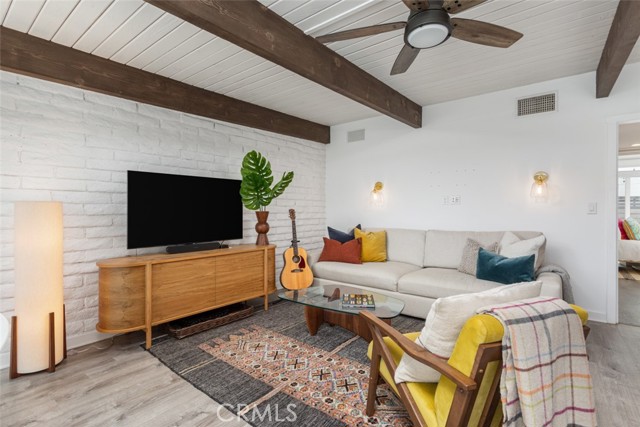 Detail Gallery Image 10 of 29 For 202 Del Gado Rd, San Clemente,  CA 92672 - 2 Beds | 1 Baths