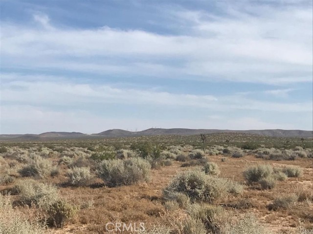 0 Pecos Avenue, Adelanto CA: https://media.crmls.org/medias/9b653303-44e5-4d85-b82e-774444ecce6c.jpg