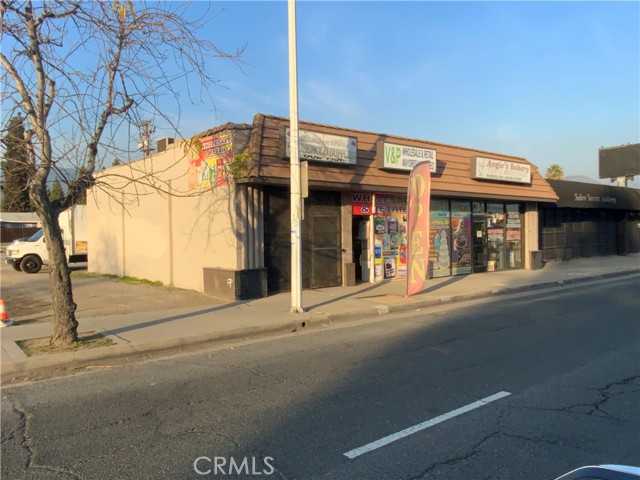 214 W Highland Avenue, San Bernardino, California 92405, ,Commercial Sale,For Sale,214 W Highland Avenue,CRIV24032678