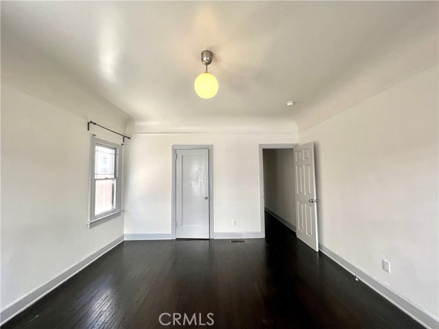 122 S Westmoreland Ave, Los Angeles CA: https://media.crmls.org/medias/9b660287-be6b-47fb-9b09-c6978976240b.jpg