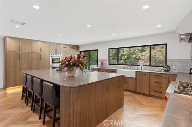 5 Bed Home for Sale in Calabasas, California