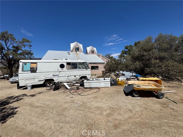 Detail Gallery Image 4 of 7 For 68755 Delemont Rd, Mountain Center,  CA 92561 - 2 Beds | 2 Baths