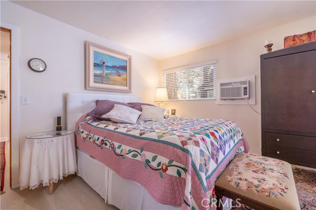 Detail Gallery Image 35 of 60 For 41318 Oak St, Big Bear Lake,  CA 92315 - 2 Beds | 1/1 Baths