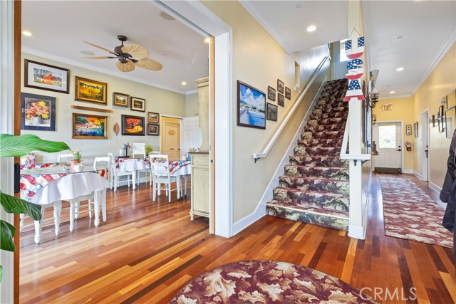 95 S Ocean Avenue, Cayucos CA: https://media.crmls.org/medias/9b6781dc-e199-452b-9e93-79c491af887d.jpg