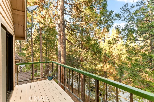 Detail Gallery Image 38 of 42 For 27494 White Fir Dr, Lake Arrowhead,  CA 92352 - 3 Beds | 2/1 Baths
