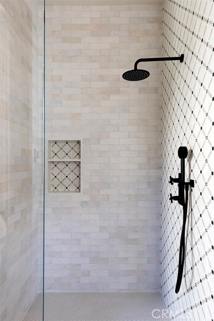 Detail Gallery Image 42 of 47 For 615 Lido Park Dr, Newport Beach,  CA 92663 - 4 Beds | 4/1 Baths