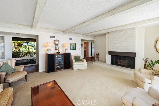 Detail Gallery Image 7 of 32 For 3426 Gulfcrest Dr, Rancho Palos Verdes,  CA 90275 - 3 Beds | 2 Baths