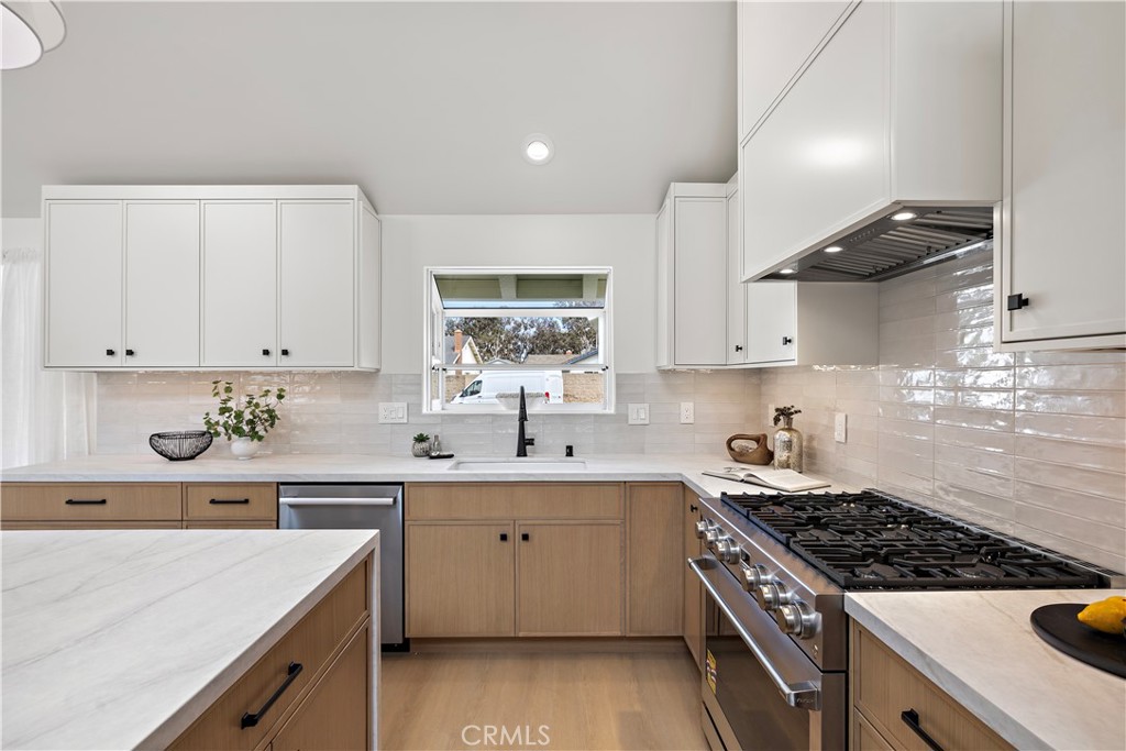 MLS #OC26133209 image #10