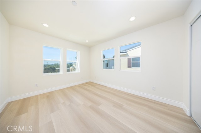 737 Lewis Street, Pomona CA: https://media.crmls.org/medias/9b6bfa59-31c9-4d39-b85b-a5e8ca387b4f.jpg