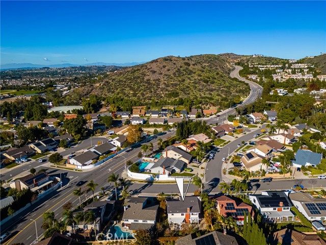 Detail Gallery Image 7 of 66 For 5444 E Partridge, Orange,  CA 92869 - 4 Beds | 2/1 Baths