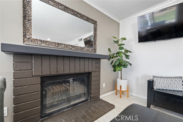 Detail Gallery Image 13 of 38 For 27606 Moonlight Pl, Castaic,  CA 91384 - 3 Beds | 2/1 Baths