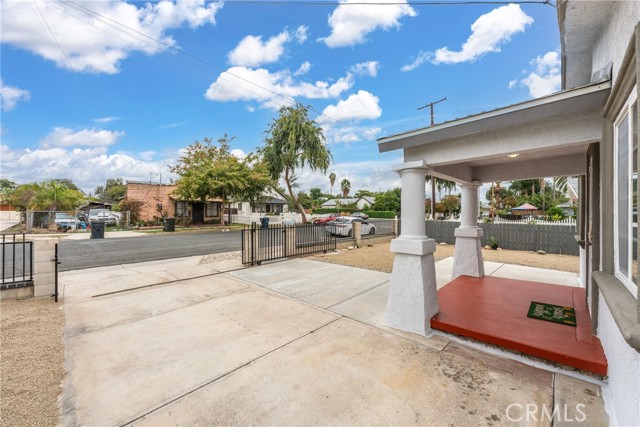 Detail Gallery Image 7 of 46 For 1007 Lawton St, Redlands,  CA 92374 - 3 Beds | 1 Baths