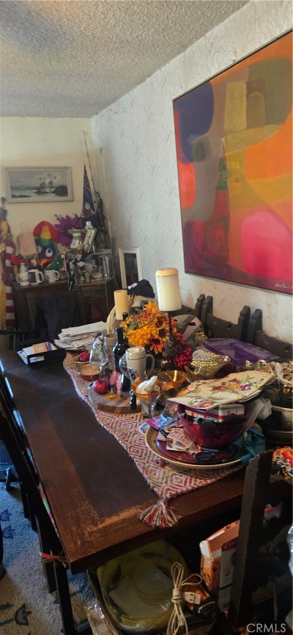 4527 Kickapoo Court, San Diego CA: https://media.crmls.org/medias/9b6c8d5f-cc49-4e90-b34b-dcb662c97e03.jpg