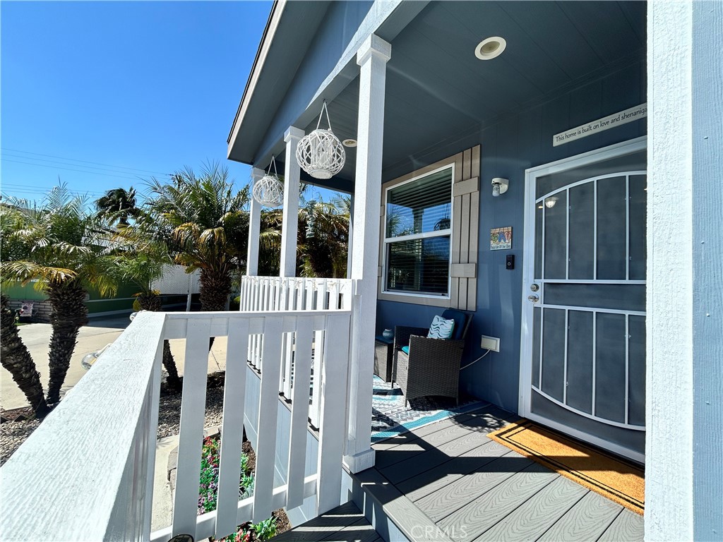 MLS #OC26153810 image #1