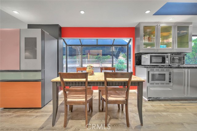 Detail Gallery Image 13 of 75 For 53 Westbrook Ln, Phillips Ranch,  CA 91766 - 4 Beds | 3 Baths