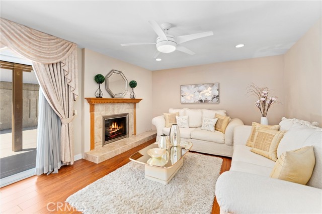 Detail Gallery Image 7 of 49 For 4360 E Addington Dr, Anaheim Hills,  CA 92807 - 4 Beds | 3 Baths