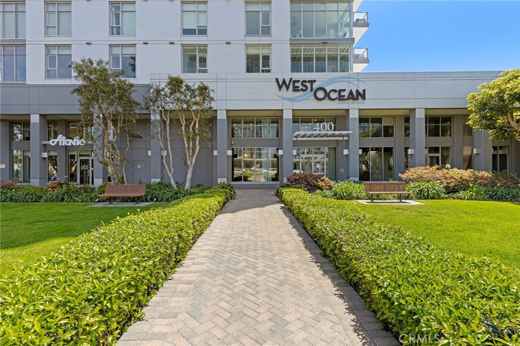 400 W Ocean Boulevard #1202