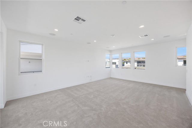 169 Creation, Irvine CA: https://media.crmls.org/medias/9b737c40-a309-4d99-b9b8-cb308171b02e.jpg