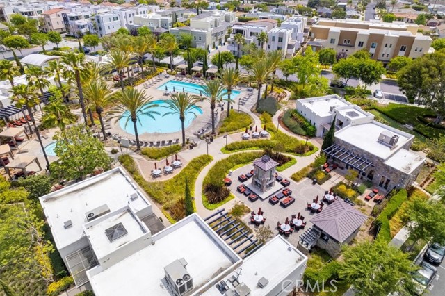 Detail Gallery Image 9 of 60 For 12921 Mission Avenue #102,  Hawthorne,  CA 90250 - 2 Beds | 2/1 Baths