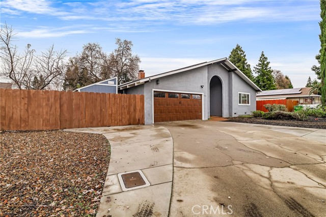 Detail Gallery Image 4 of 67 For 1016 Lori Dr, Chico,  CA 95973 - 3 Beds | 2 Baths