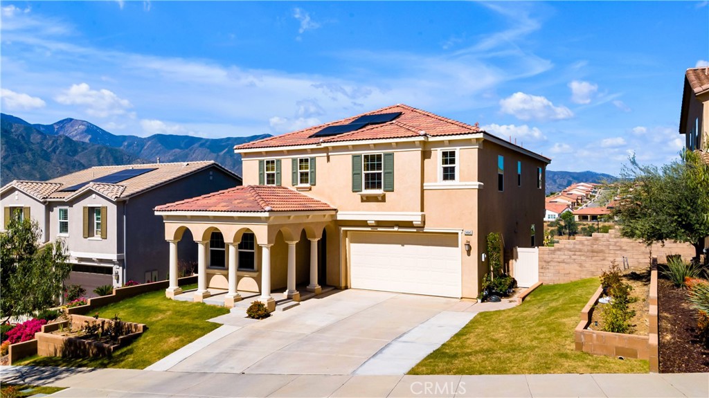 MLS #OC25080974 img 1