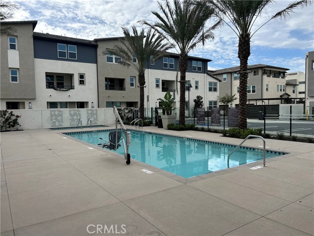 Detail Gallery Image 21 of 24 For 1700 E Park #8, Anaheim,  CA 92805 - 3 Beds | 2/1 Baths