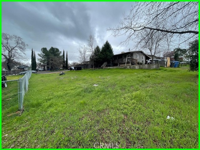 Detail Gallery Image 5 of 10 For 15940 Davis Ave, Clearlake,  CA 95422 - – Beds | – Baths