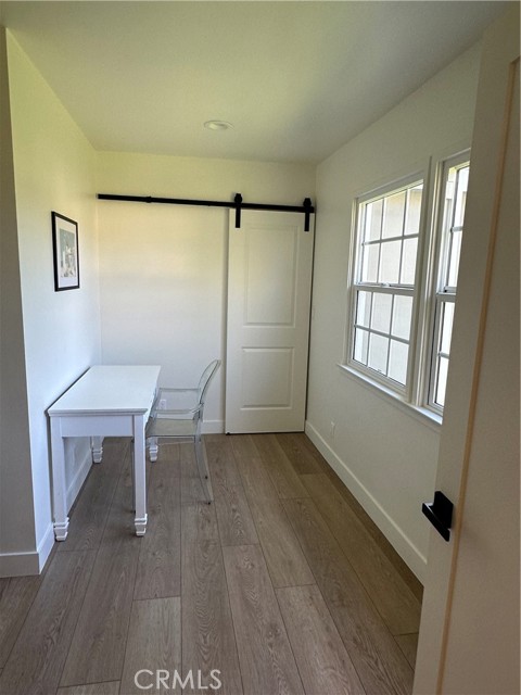 2303 Amherst Avenue, Los Angeles CA: https://media.crmls.org/medias/9b768411-4e91-4089-a323-ef52fa41b1e6.jpg