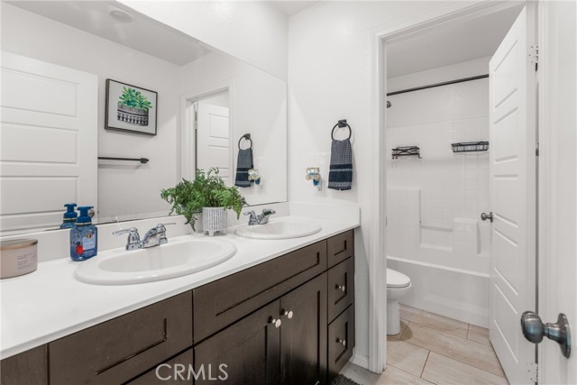 Detail Gallery Image 32 of 42 For 4013 Elderberry, Lake Elsinore,  CA 92530 - 5 Beds | 3 Baths