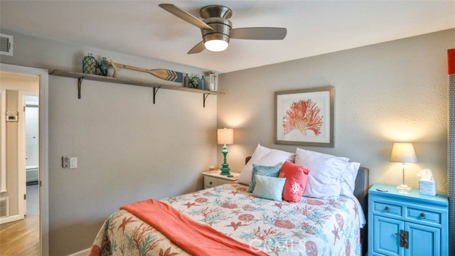 204 Calle Del Juego, San Clemente CA: https://media.crmls.org/medias/9b778f71-5e81-4230-9f41-64967be84ef3.jpg