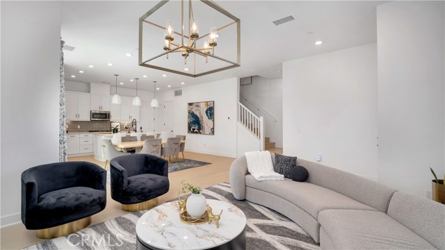 Detail Gallery Image 6 of 69 For 138 Yugen, Irvine,  CA 92618 - 4 Beds | 3/1 Baths