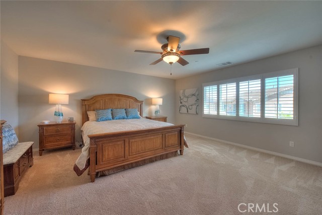 Image 36 of 67 For 14861 Henry Street