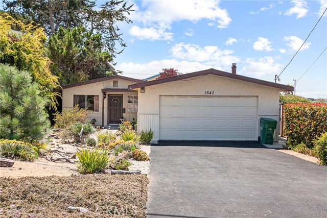 Detail Gallery Image 1 of 27 For 1547 11th St, Los Osos,  CA 93402 - 3 Beds | 2 Baths
